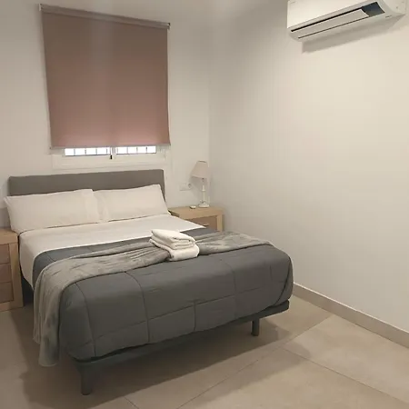 Edificio Manez - Bajo Apartamento