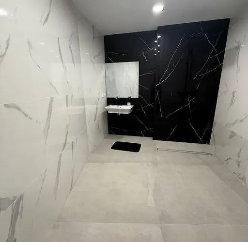 Edificio Manez - Bajo 아파트 La Línea de la Concepción